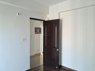 Bedroom Image of 925 Sq.ft 2 BHK Apartment / Flat for sale in Paras Tierea, Sector 137 Noida for Rs. 7800000