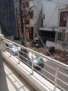 Balcony Image of 350 Sq.ft 1 RK Independent House for rent in DLF Phase 3 Gurgaon for Rs. 19000