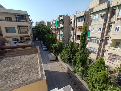 Image of 950 Sq.ft 2 BHK Apartment / Flat for sale in Priya Apartment, Vikaspuri, New Delhi for Rs. 12500000