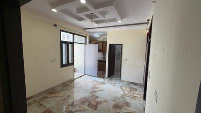 Living Room Image of 900 Sq.ft 3 BHK Builder Floor for rent in Mayur Vihar Phase 1 New Delhi for Rs. 25000