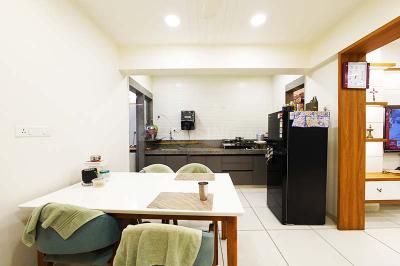 Hall Image of 1811 Sq.ft 3 BHK Apartment / Flat for sale in Bodakdev Ahmedabad for Rs. 17200000
