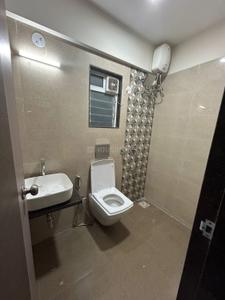 Bathroom Image of 650 Sq.ft 2 BHK Apartment / Flat for rent in Veena Serene Residential, Chembur Mumbai for Rs. 65000
