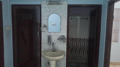 Image of 450 Sq.ft 2 BHK Independent House for rent in Jaisinghpura, Jaipur for Rs. 7000