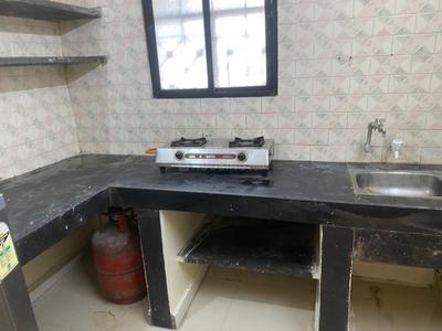 Kitchen Image of 1200 Sq.ft 2 BHK Apartment / Flat for rent in Karve Nagar Pune for Rs. 30000