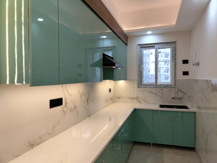 Lal Kuan Main Image 1