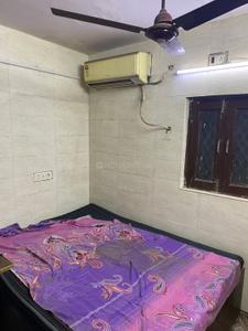 Bedroom Image of 940 Sq.ft 2 BHK Builder Floor for rent in Karol Bagh New Delhi for Rs. 21004