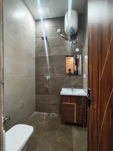 Bathroom Image of 400 Sq.ft 2 BHK Builder Floor for rent in Sector 117 Mohali for Rs. 22000
