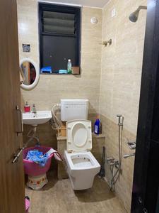 Bathroom Image of 1450 Sq.ft 3 BHK Apartment / Flat for rent in Sudama Nagar Indore for Rs. 25000