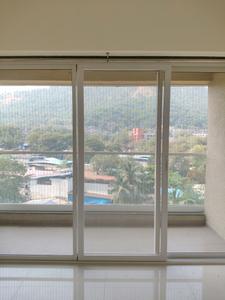 Living Room Image of 1420 Sq.ft 3 BHK Apartment / Flat for rent in Runwal Sanctuary, Mulund West Mumbai for Rs. 78000