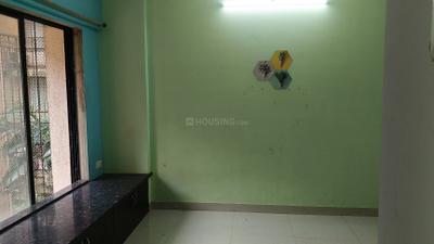 Living Room Image of 610 Sq.ft 1 BHK Apartment / Flat for sale in Goregaon East Mumbai for Rs. 6500000