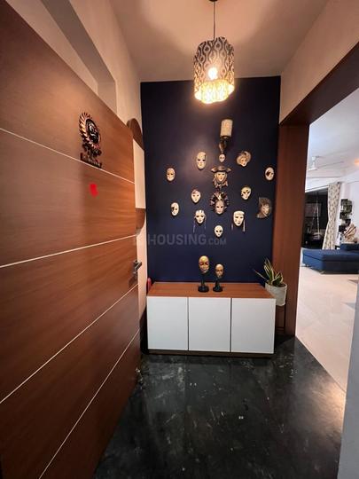 Gala Aria Main Image 1