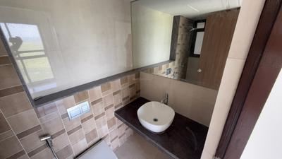 Image of 1125 Sq.ft 2 BHK Apartment / Flat for rent in Lodha Splendora Riverview, Thane West, Thane for Rs. 29000