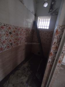 Bathroom Image of 950 Sq.ft 2 BHK Apartment / Flat for sale in Boral Kolkata for Rs. 3300000