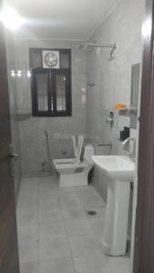 Image of 900 Sq.ft 3 BHK Builder Floor for sale in Mahavir Enclave, New Delhi for Rs. 6000000
