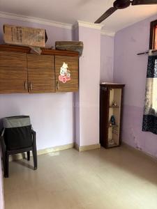 Bedroom Image of 2Bhk preoccupied Flat for rent in Gautam Nagar, New Delhi
