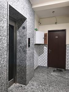 Lift Image of 500 Sq.ft 1 RK Builder Floor for rent in DLF Phase 3 Gurgaon for Rs. 16000
