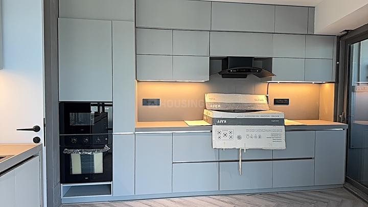 Lodha World Towers Main Image 1