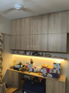 Kitchen Image of 1200 Sq.ft 3 BHK Apartment / Flat for rent in Runwal Gardens, Dombivli East Thane for Rs. 30000
