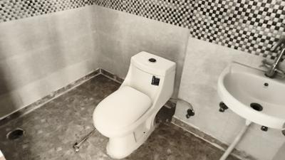 Divyansh Flora Phase 2 Bathroom Two 3
