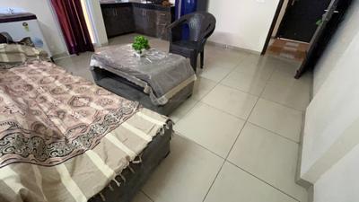 Living Room Image of 600 Sq.ft 1 BHK Apartment / Flat for rent in Wave Dream Homes, Wave City Ghaziabad for Rs. 18000