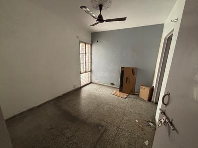 Bedroom Image of 1420 Sq.ft 3 BHK Apartment / Flat for sale in Arjun Appartment, Vikaspuri New Delhi for Rs. 16500000