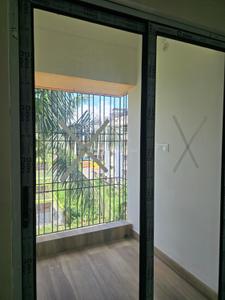 Balcony Image of 1600 Sq.ft 3 BHK Apartment / Flat for sale in Roytech Eastern Woods, Purbalok Kolkata for Rs. 10000000