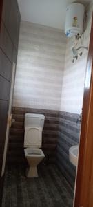 Bathroom Image of 1000 Sq.ft 2 BHK Builder Floor for rent in R.K. Hegde Nagar Bengaluru for Rs. 20000