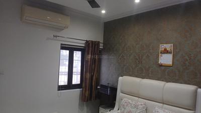 BHK Flats for Rent in Block B 2, Safdarjung Enclave, New Delhi