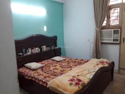 Bedroom Image of 1500 Sq.ft 2 BHK Builder Floor for rent in South City Luxury Floors, Sector 50 Gurgaon for Rs. 40000