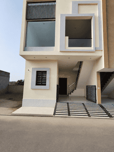 Building Image of 900 Sq.ft 3 BHK Independent House for sale in Indira Colony Sri Ganganagar for Rs. 4200000