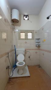 Bathroom Image of 1400 Sq.ft 2 BHK Builder Floor for rent in Domlur Layout Bengaluru for Rs. 41000
