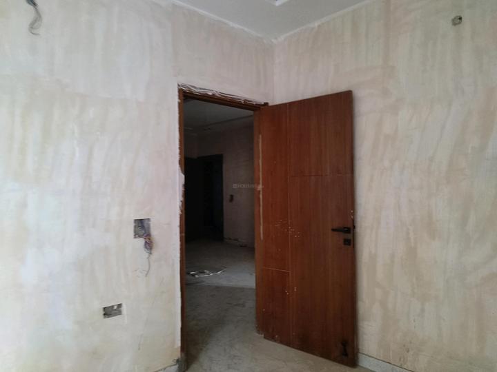 The Ultima 107 by The Ultima Group Main Image 1