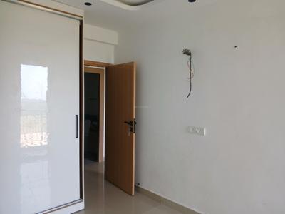 Bedroom Image of 900 Sq.ft 3 BHK Apartment / Flat for sale in ROF Aalayas Phase 2, Sector 108 Gurgaon for Rs. 7500000