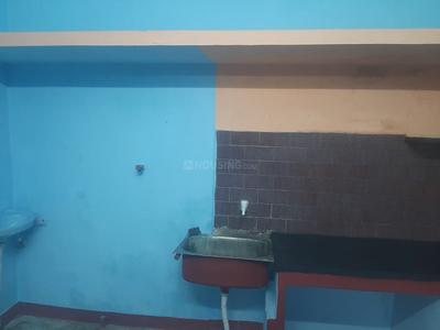Bathroom Image of 1000 Sq.ft 2 BHK Independent House for rent in Kilpauk Chennai for Rs. 15000