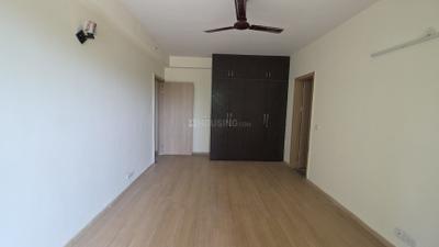 Bedroom Image of 2350 Sq.ft 4 BHK Apartment / Flat for sale in DLF Express Greens, Manesar Gurgaon for Rs. 17800000