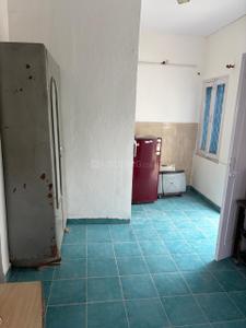 Hall Image of 725 Sq.ft 1 BHK Builder Floor for rent in Arun Vihar, Sector 37 Noida for Rs. 25125