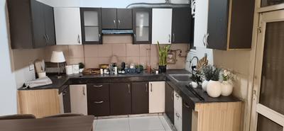 Kitchen Image of 1450 Sq.ft 2.5 BHK Apartment / Flat for sale in Panchsheel Wellington, Crossings Republik Ghaziabad for Rs. 9700000