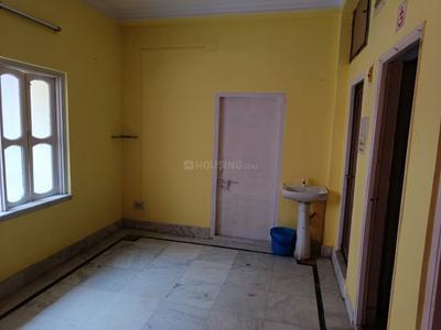 Hall Image of 750 Sq.ft 2 BHK Builder Floor for rent in Baguiati Kolkata for Rs. 9500