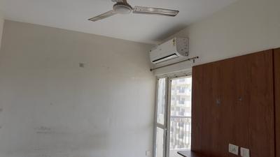 Bedroom Image of 550 Sq.ft 2 BHK Apartment / Flat for rent in Pivotal Riddhi Siddhi, Sector 99 Gurgaon for Rs. 21000