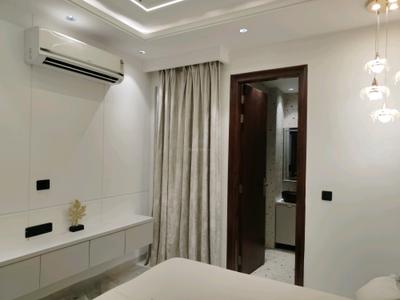 Bedroom Image of 3250 Sq.ft 4 BHK Builder Floor for sale in Big Block Builder Floor, Sector 46 Gurgaon for Rs. 40000000