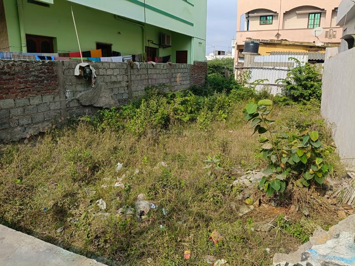 Agatha Varappadu Main Image 1