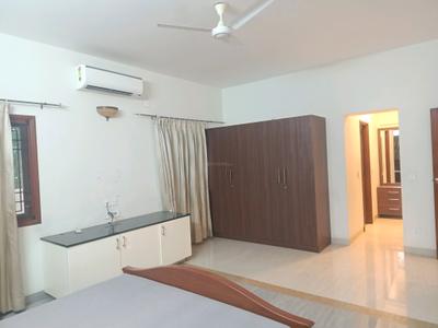Bedroom Image of 4000 Sq.ft 4 BHK Apartment / Flat for rent in RMV Extension Stage 2 Bengaluru for Rs. 275000