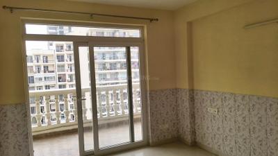 Bedroom Image of 1680 Sq.ft 3 BHK Apartment / Flat for rent in United La Prisma, Gazipur Zirakpur for Rs. 28000