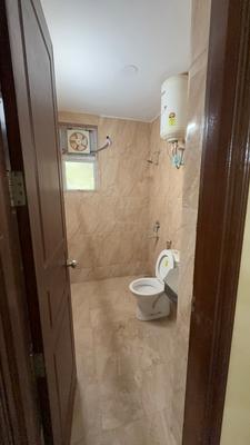 Image of 3100 Sq.ft 4 BHK Builder Floor for rent in Ansal Esencia Sector 67, Sector 67, Gurgaon for Rs. 60000