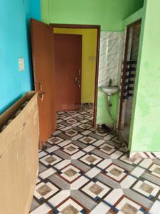 Bedroom Image of 300 Sq.ft 1 BHK Builder Floor for rent in VIP Nagar Kolkata for Rs. 6500