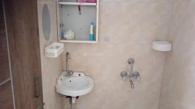 Bathroom Image of 420 Sq.ft 1 BHK Apartment / Flat for rent in AVL 36, Sector 36 Gurgaon for Rs. 22000