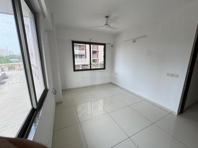 Bedroom Image of 1800 Sq.ft 3 BHK Apartment / Flat for sale in Shine Swasti, Tragad Ahmedabad for Rs. 9700000
