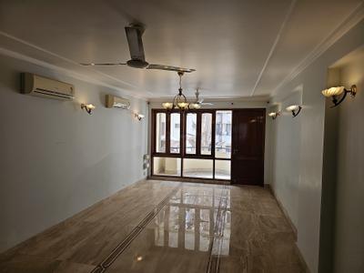 Living Room Image of 6800 Sq.ft 6 BHK Apartment / Flat for sale in Ambience Lagoon, DLF Phase 3 Gurgaon for Rs. 110000000