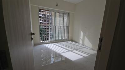 Bedroom Image of 815 Sq.ft 3 BHK Apartment / Flat for rent in Swastik Platinum, Vikhroli East Mumbai for Rs. 70000