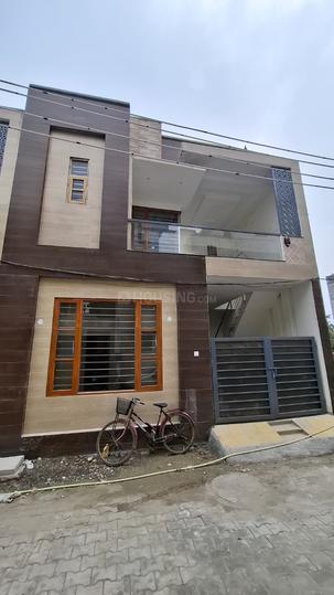 Model Town, Sector 126 Main Image 1